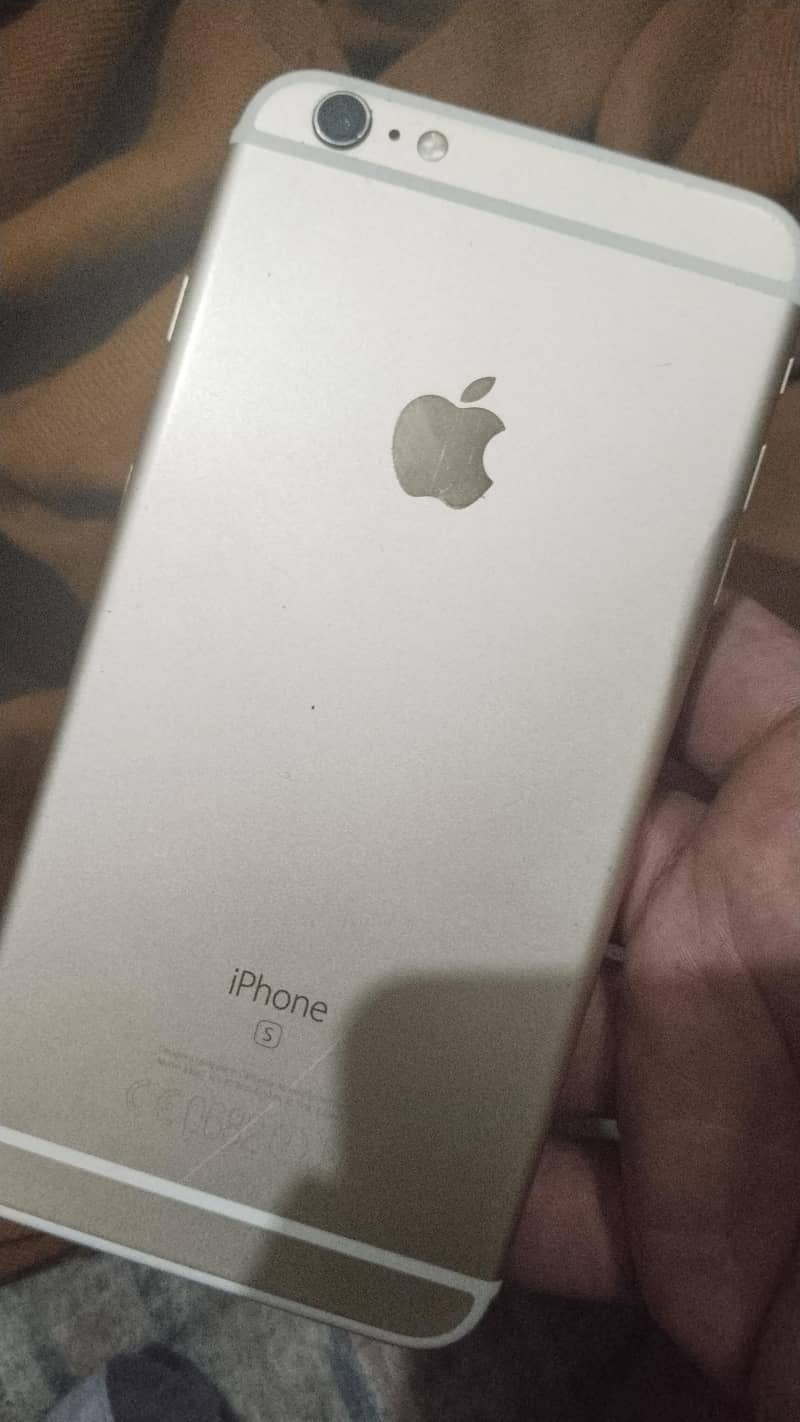 Apple iPhone 6S Plus 3
