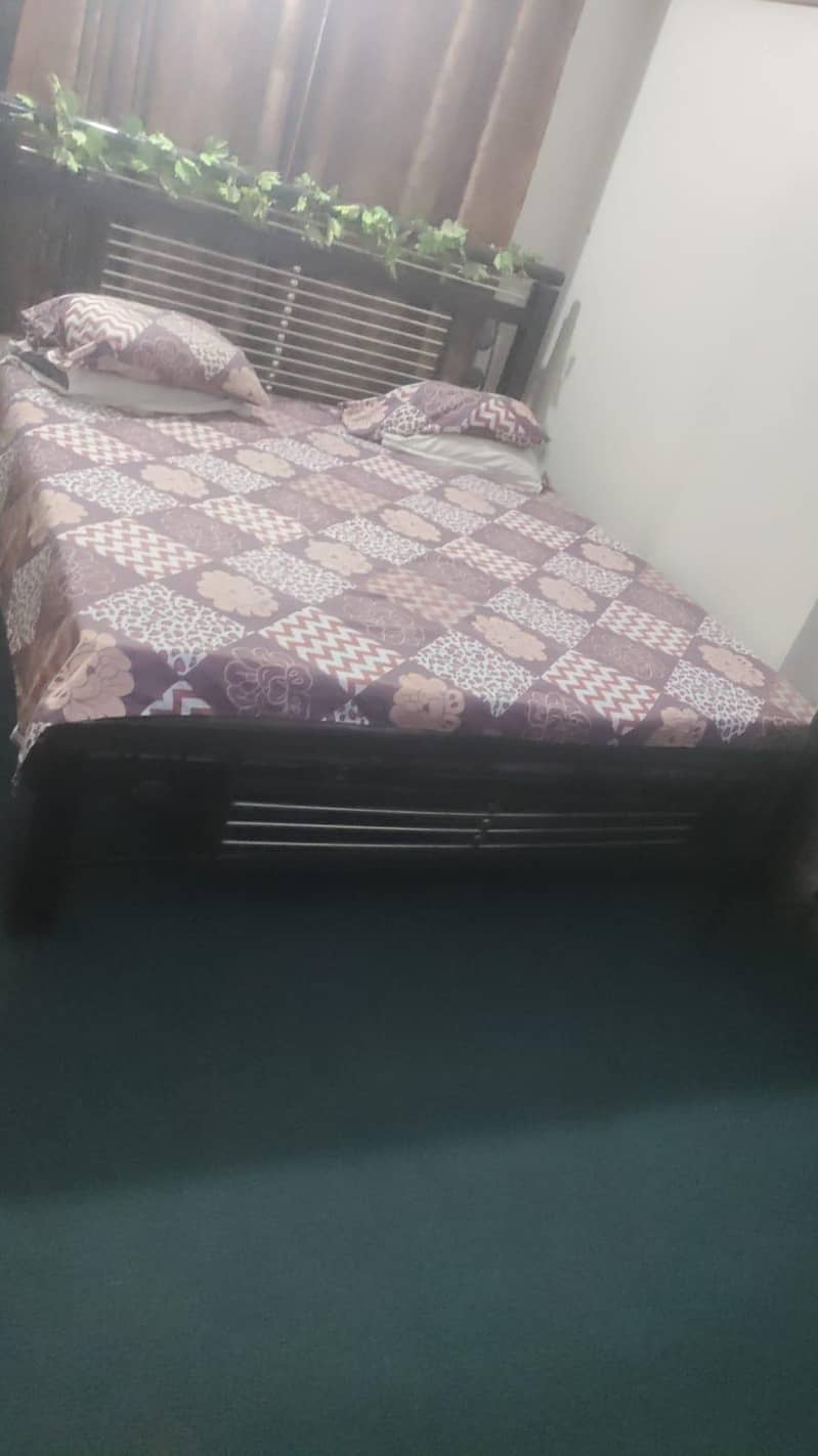 3 piece bed set 0