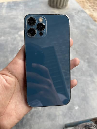 Apple iPhone 12 Pro