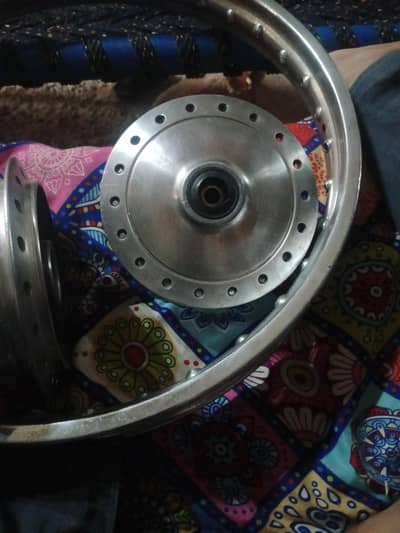 CD 70 original hub