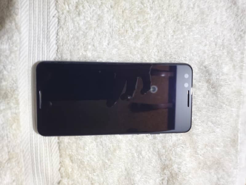 PIXEL 3  4/64GB  Single Sim + e-Sim 2