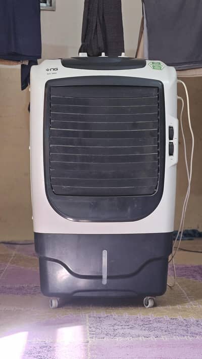 AC/DC SOLAR Nasgas model NAC-9800 room air cooler  with ice boxs