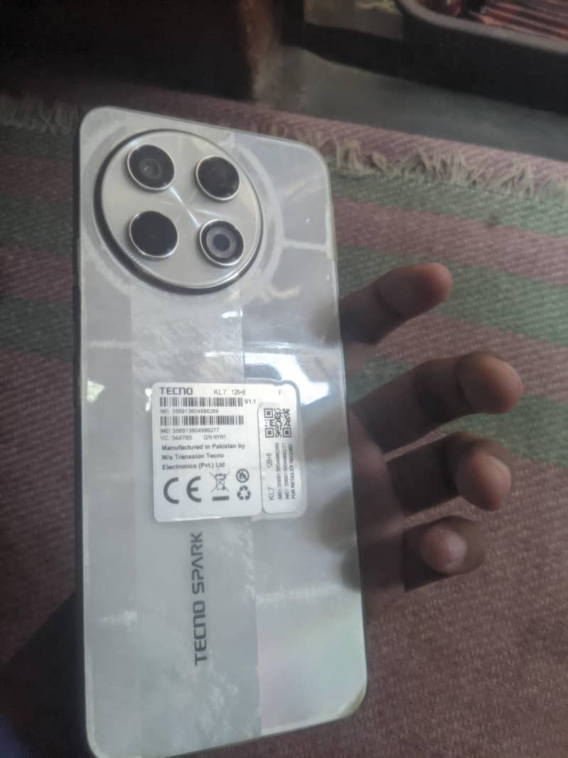Tecno CAMON 30 Pro 1