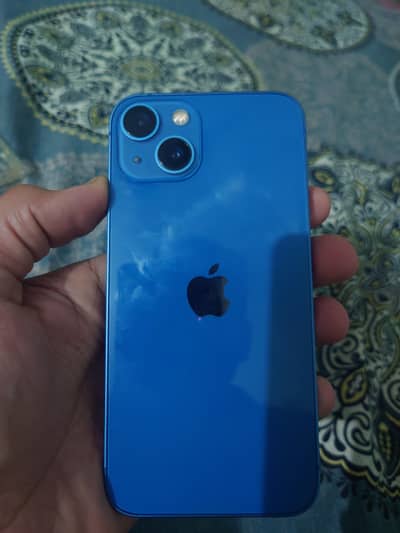 Apple iPhone 13