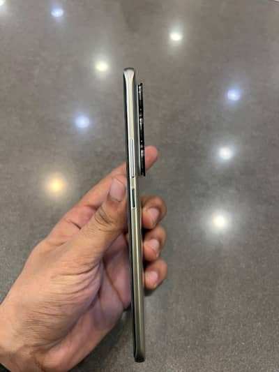 Infinix hot 60 pro plus 8/256 10/9,5 condition