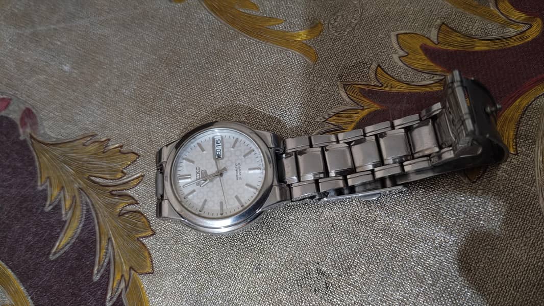 Seiko 5 2