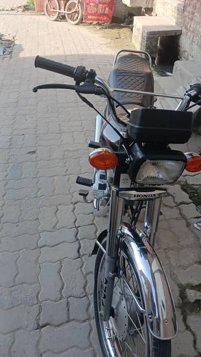 Motr bike