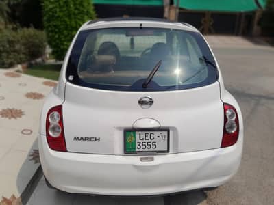 Nissan March 2009