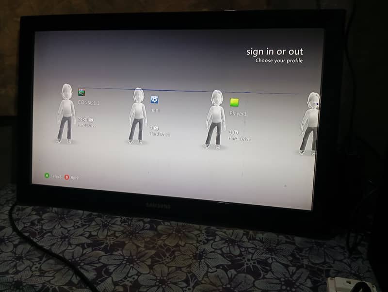 Xbox 360E 4
