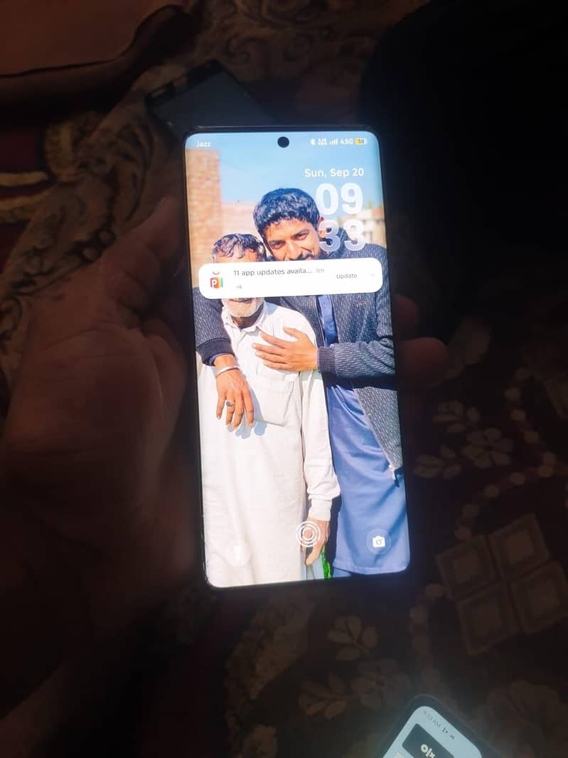 Tecno CAMON 40 Pro 1