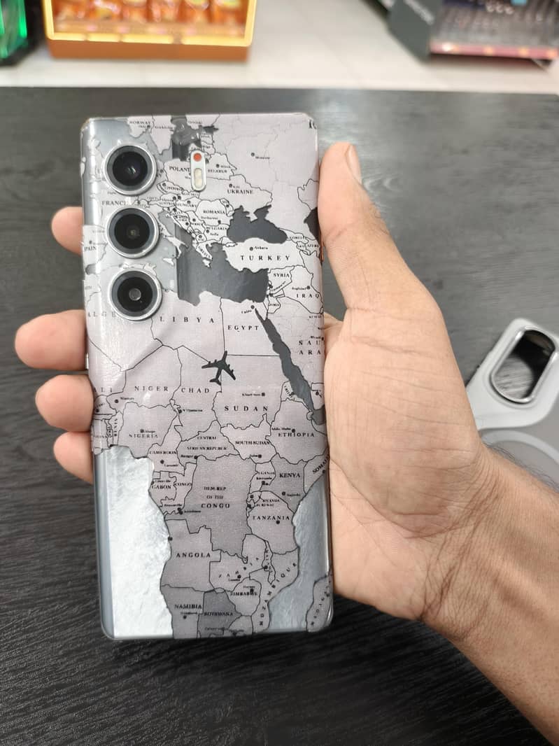 Tecno CAMON 40 Pro 2