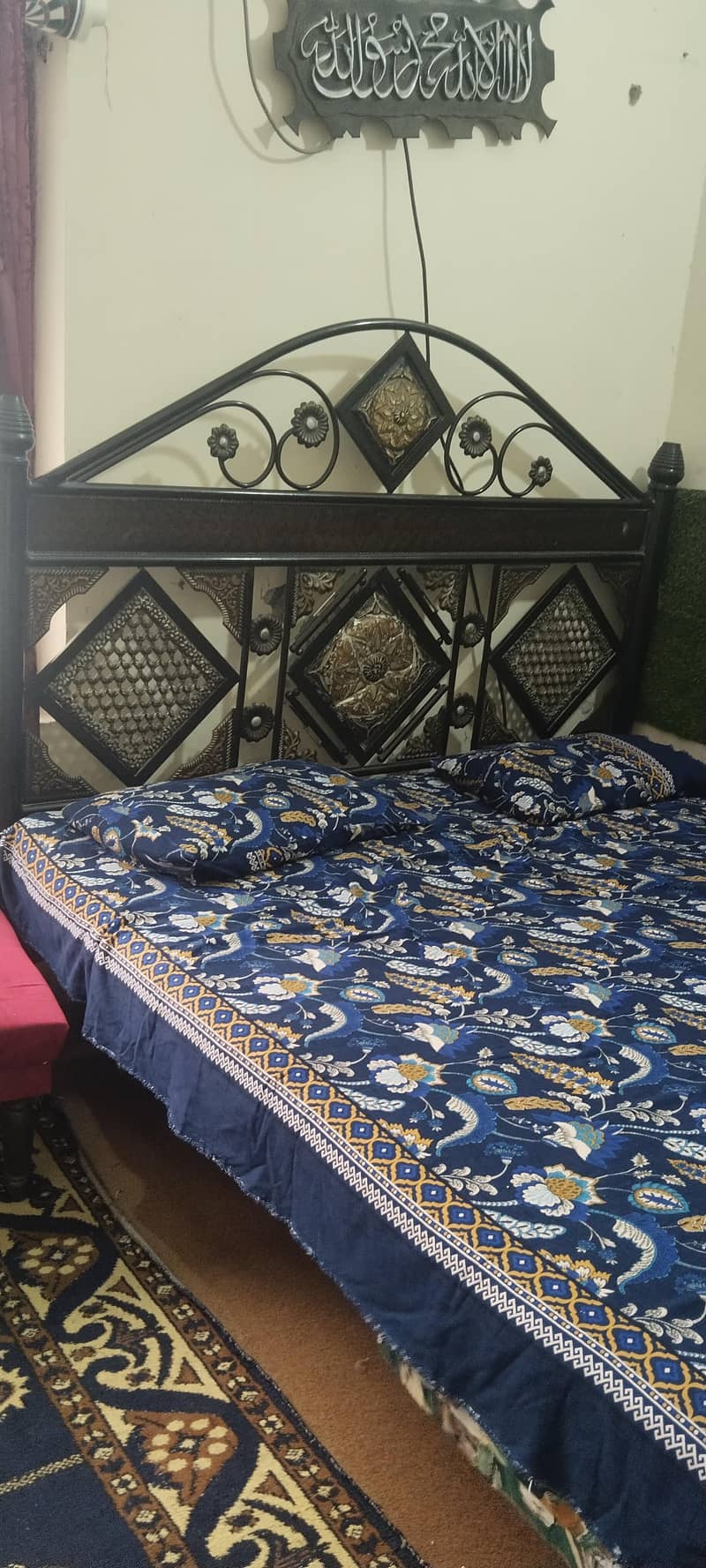 Iron bed 1