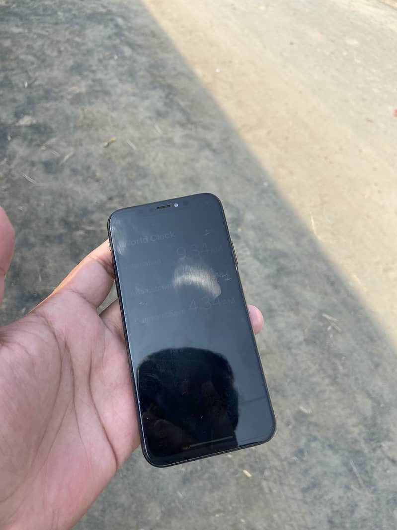 Apple iPhone X 1