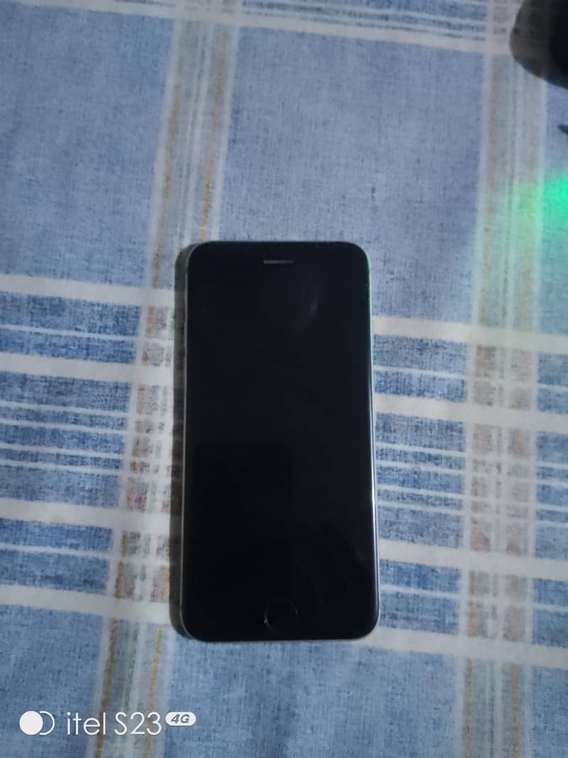 Apple iPhone 6 3