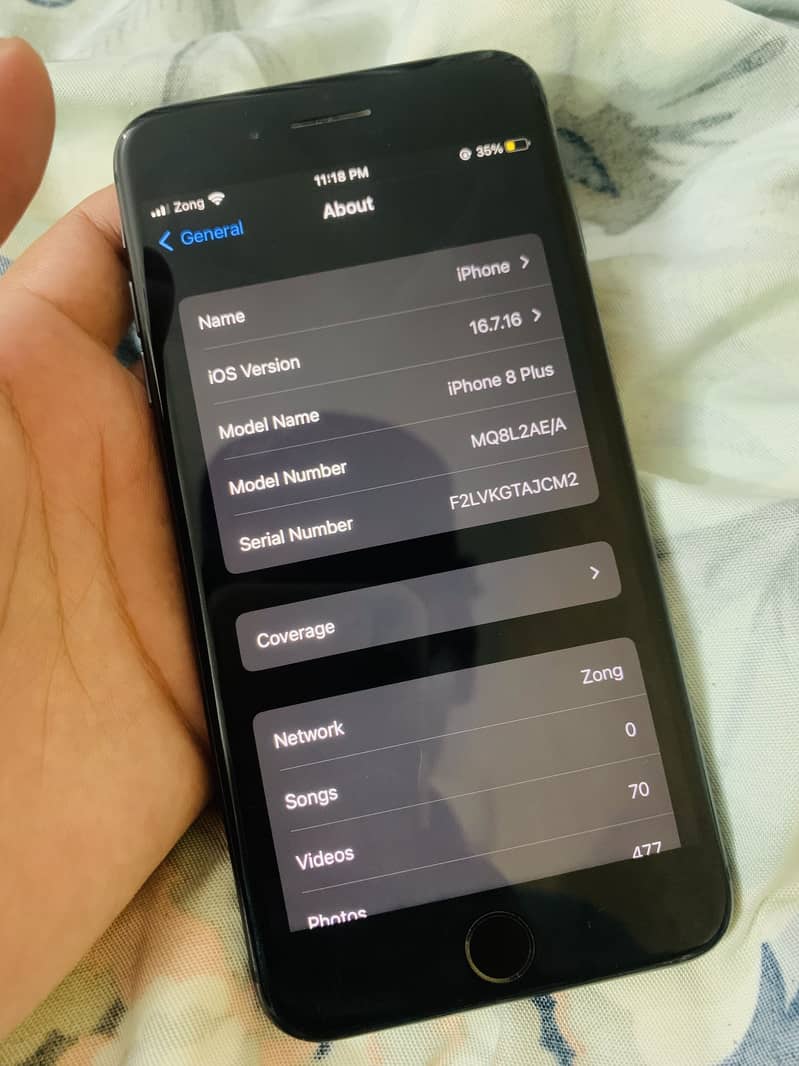 Apple iPhone 8 Plus 3