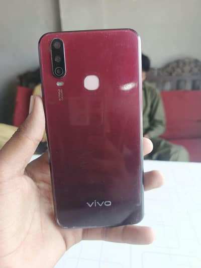 Vivo Y17