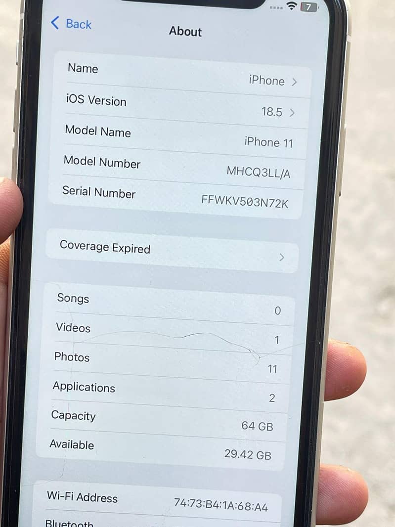 Apple iPhone 11 3