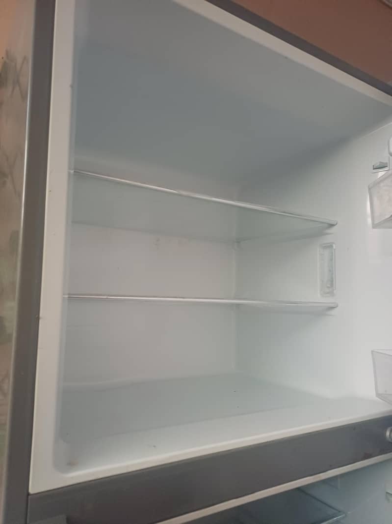 large refrigerators 0