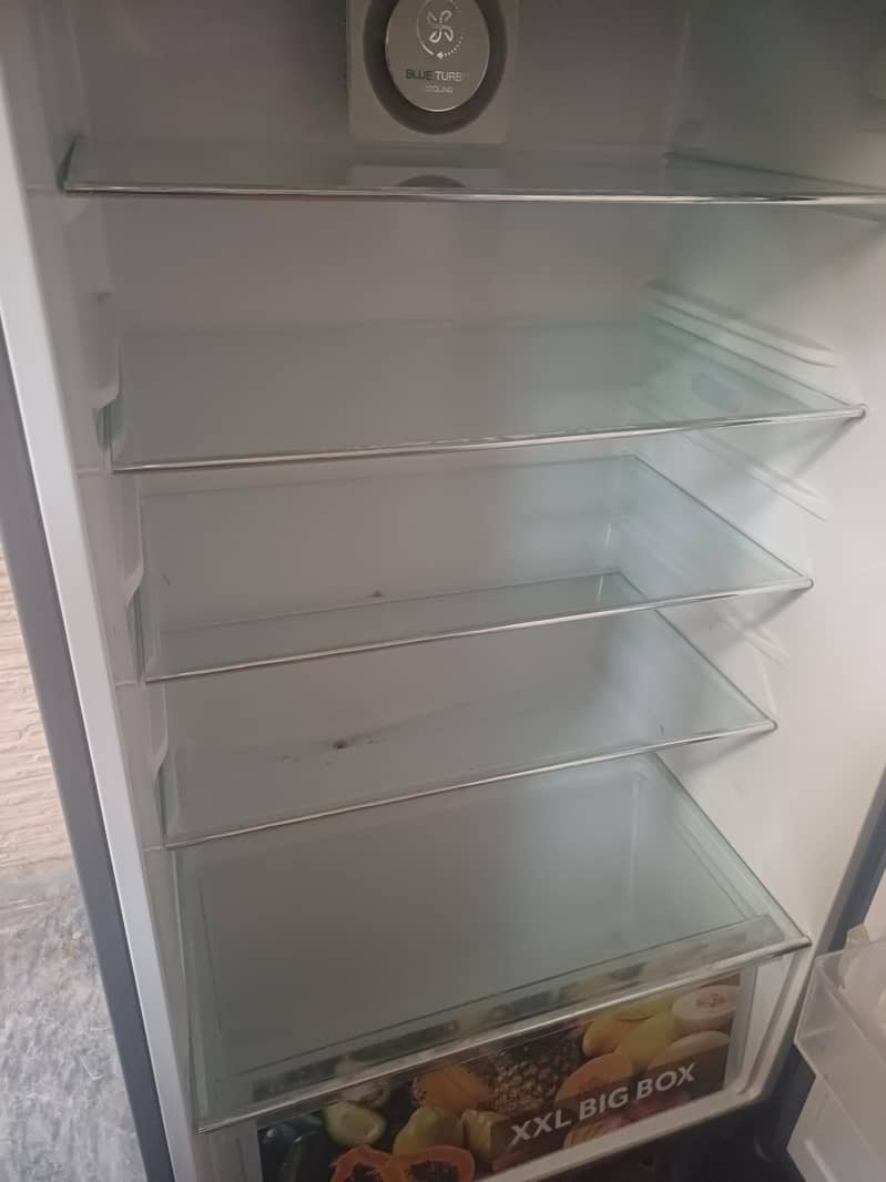 large refrigerators 3