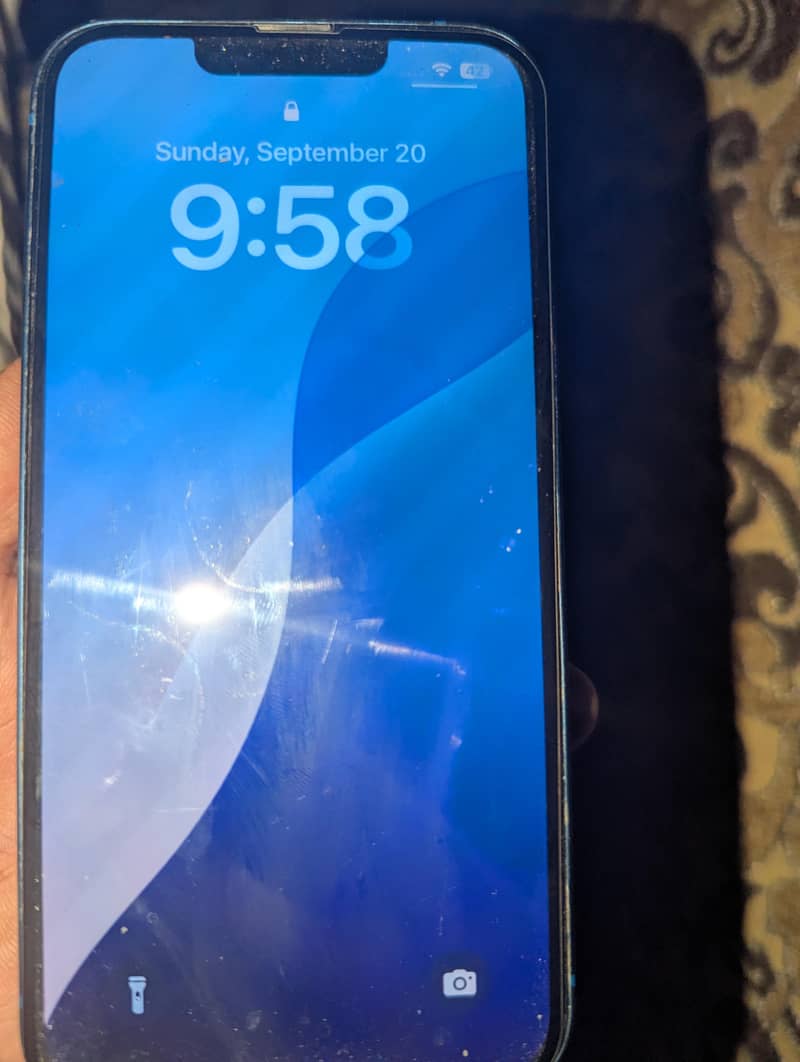 Apple iPhone 13 2