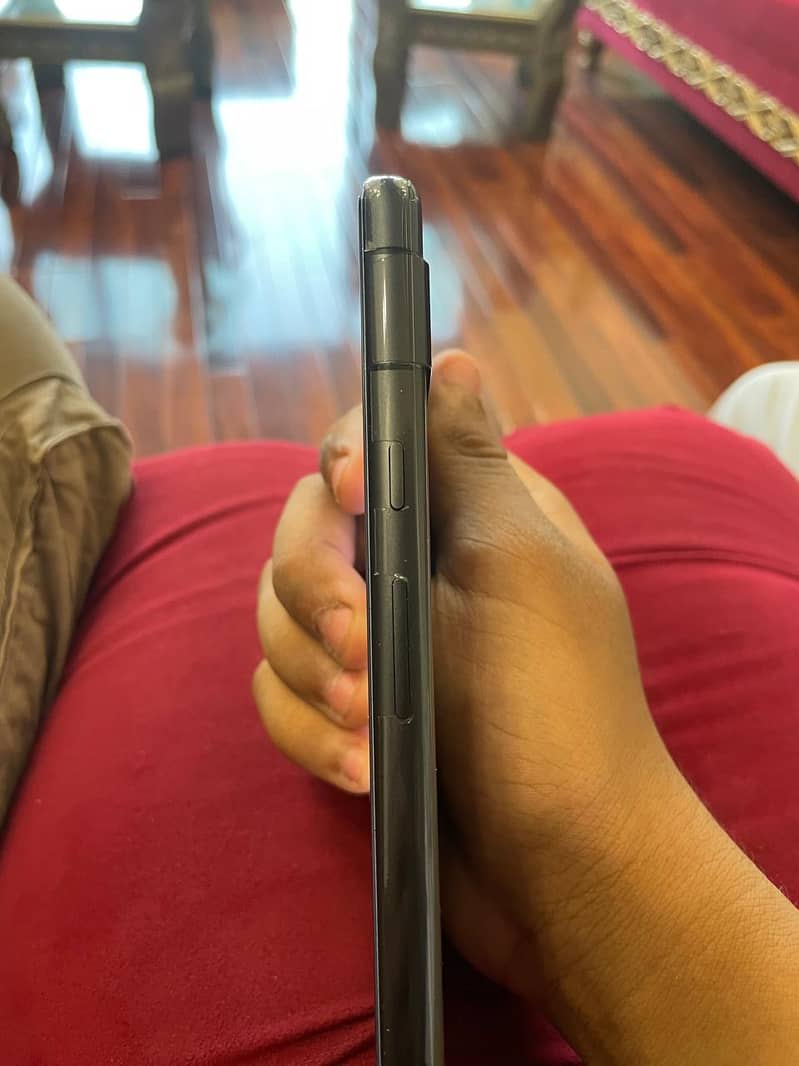 Google Pixel 7a 5