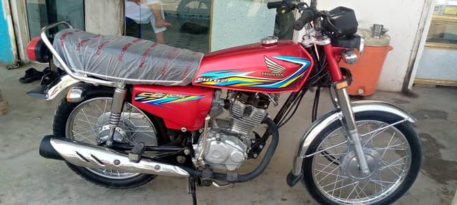 Honda 125cc __ 03081612776