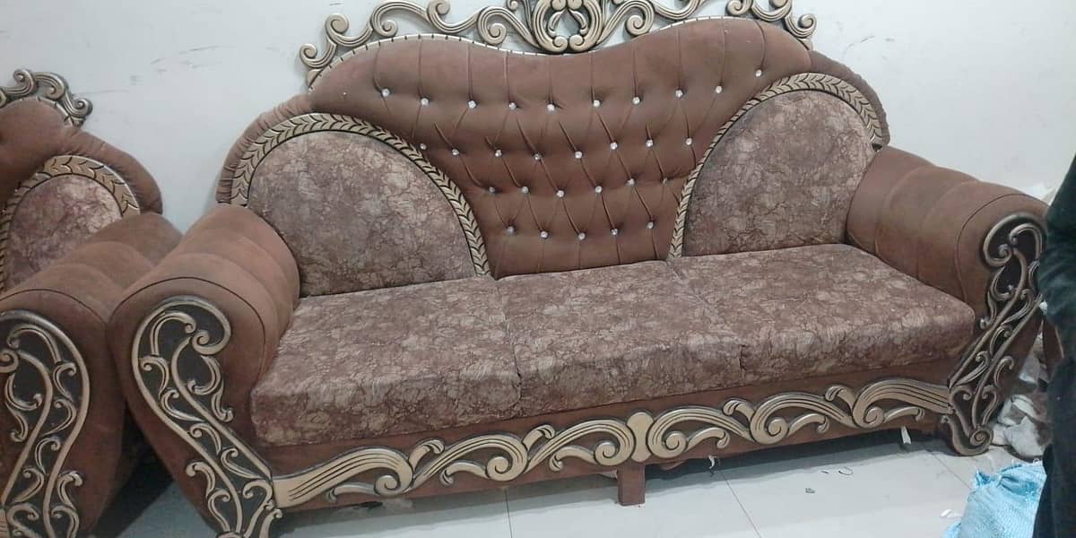 Beautiful Sofa set 1