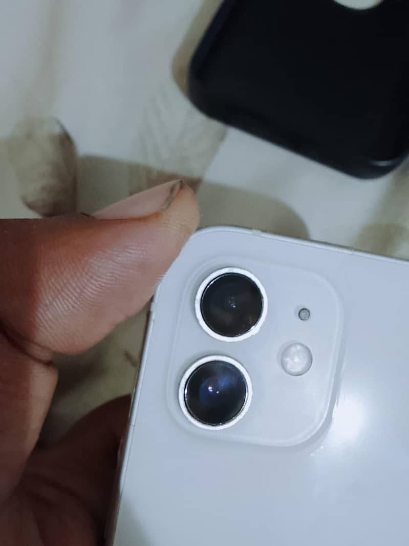 Apple iPhone 12 2
