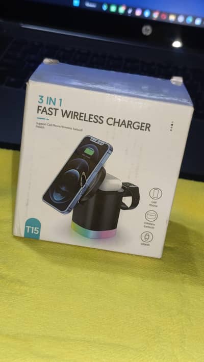 3 IN 1 FAST WIRELESS CHARGER