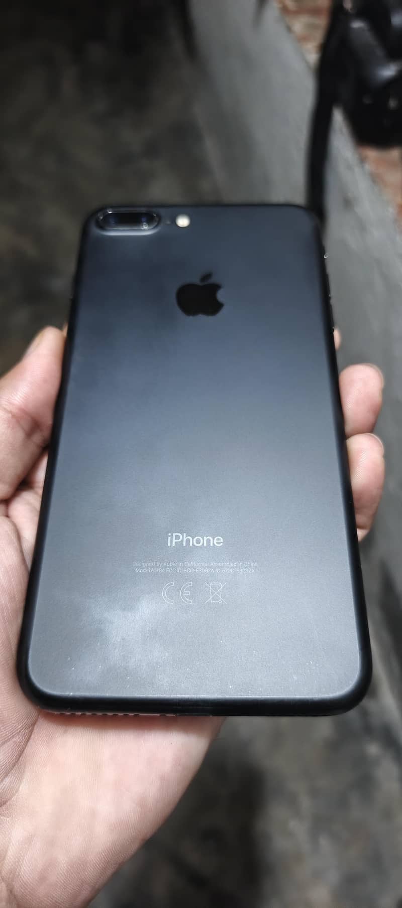 Apple iPhone 7 Plus 0