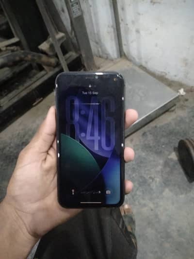 Apple iPhone 11