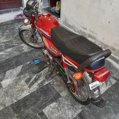 CD 70 2011 model