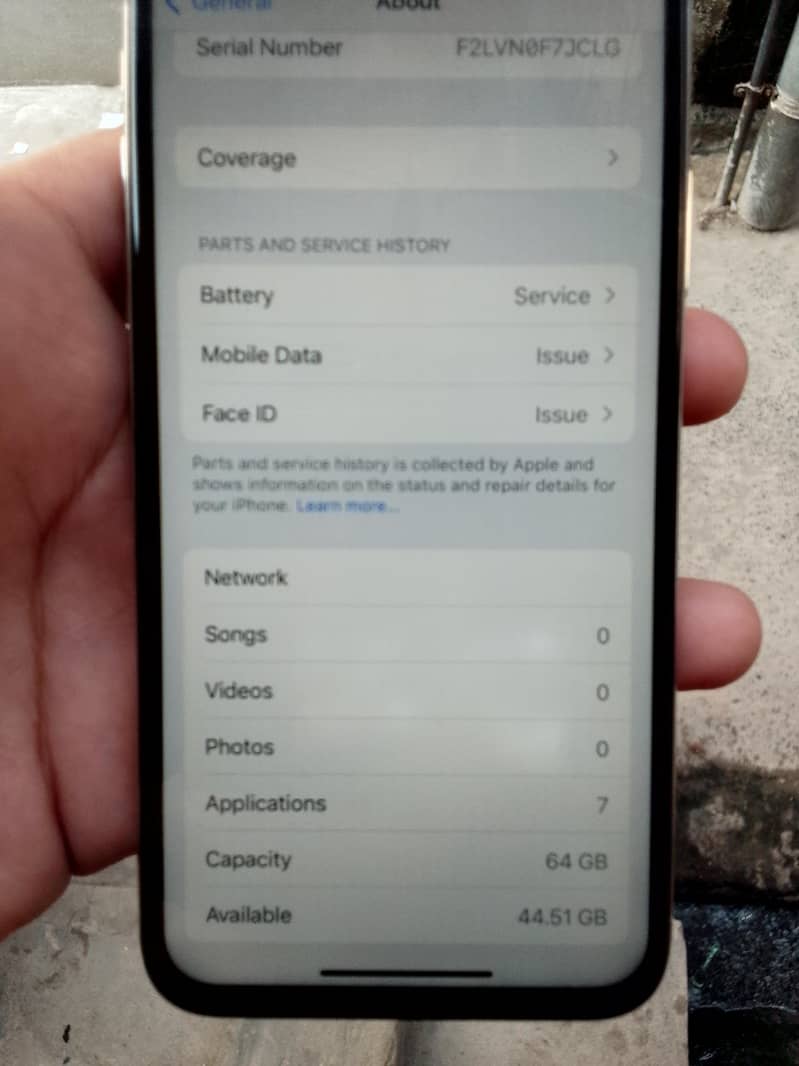 Apple iPhone X 3