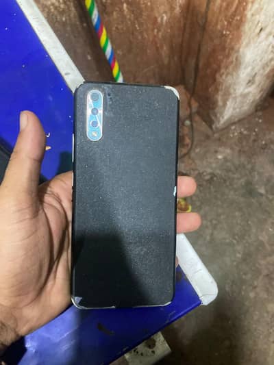 Vivo S1