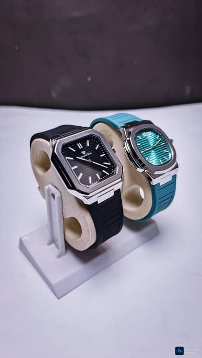 Universal Point Casual Watch