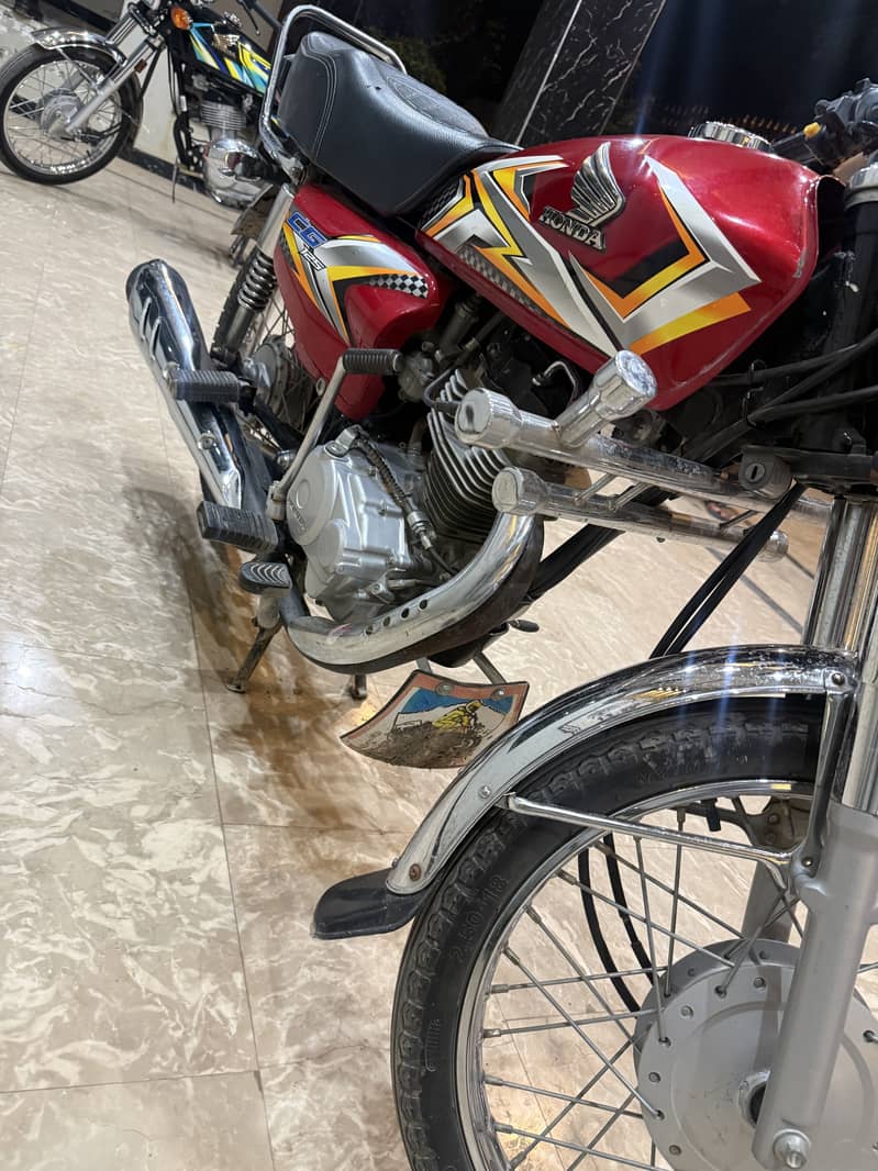 03183204495 3