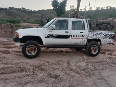 Toyota Hilux 1986