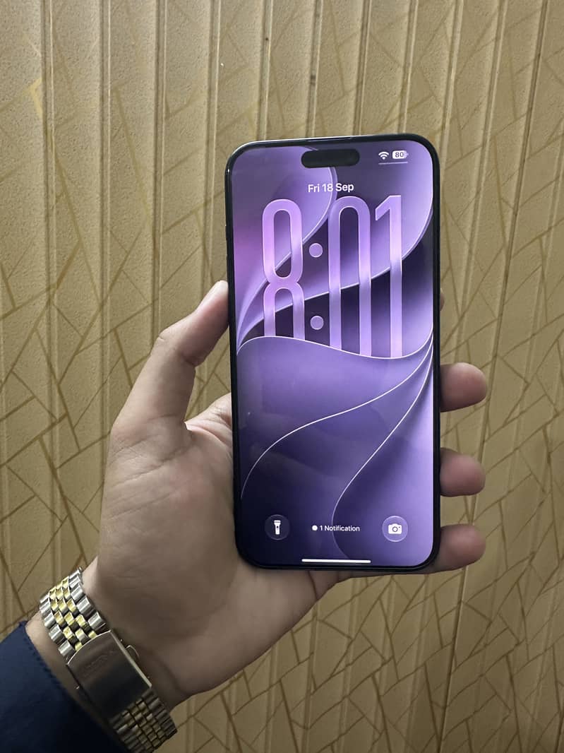 Apple Iphone 15 Pro Max 4