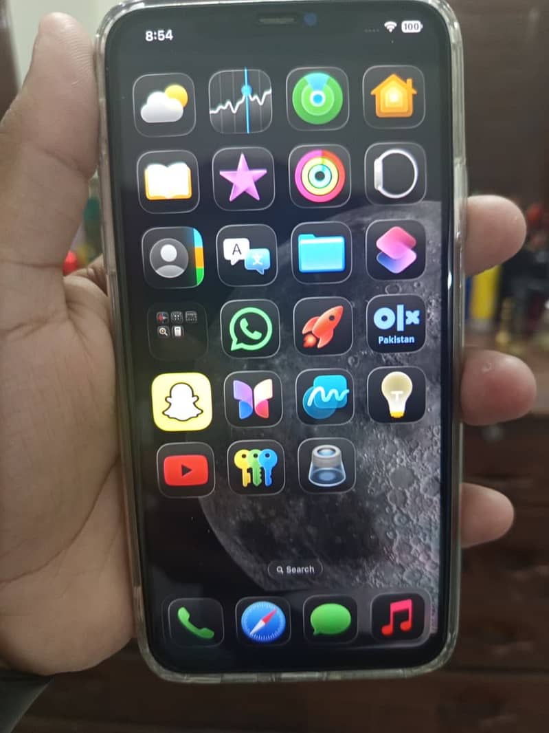 Iphone 11 pro max 4