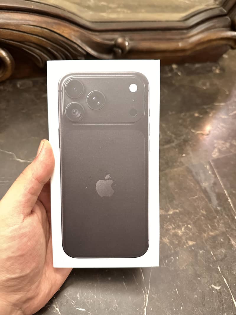 Iphone 18 Pro Max 1