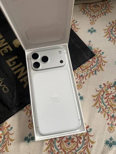 Apple iPhone 17 Pro Max