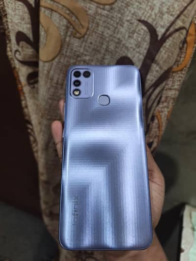 Infinix Hot 11 Play 4Ram 64gb 10.9. 5condition official pta approved