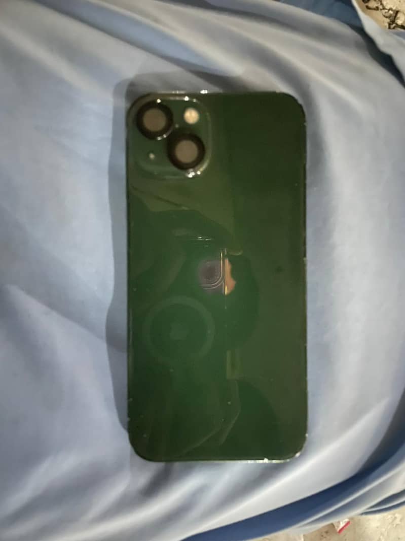 Apple iPhone 13 2