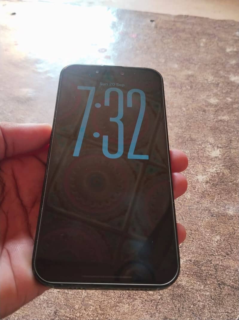 Apple iPhone 14 Pro Max 11