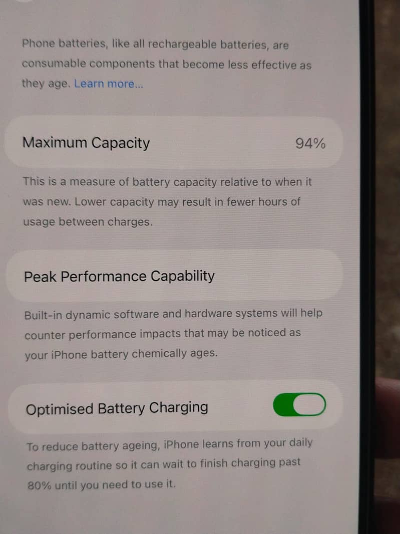 Apple iPhone 14 Pro Max 12