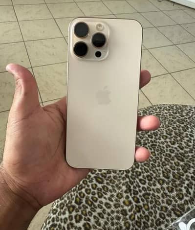 Apple iPhone 16 Pro Max