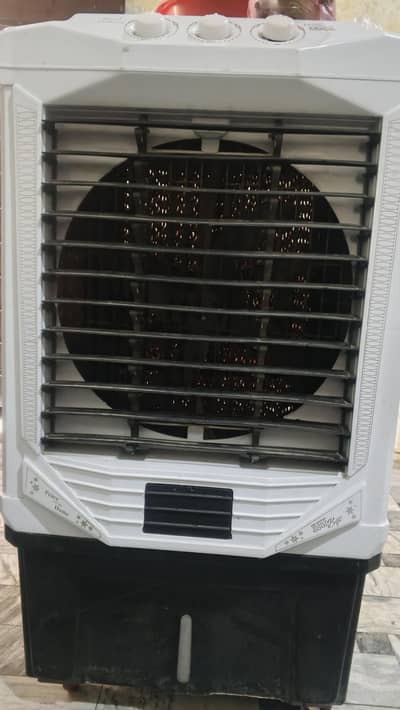 DC room air cooler