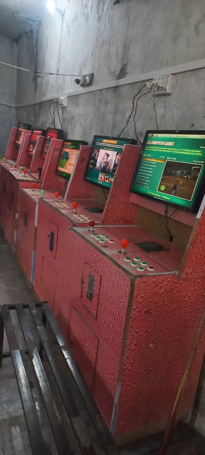 Arcade video game
