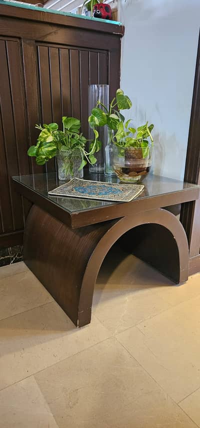 3-Piece Center Table Set with 2 Side Tables – Arch Design, Glass Top