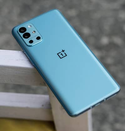 One Plus 9R